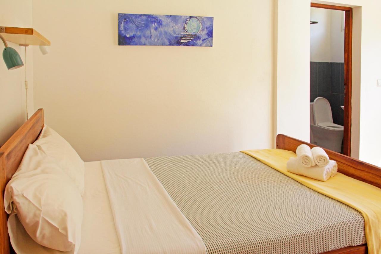 Ancha'S Oasis Hotel Maputo Buitenkant foto